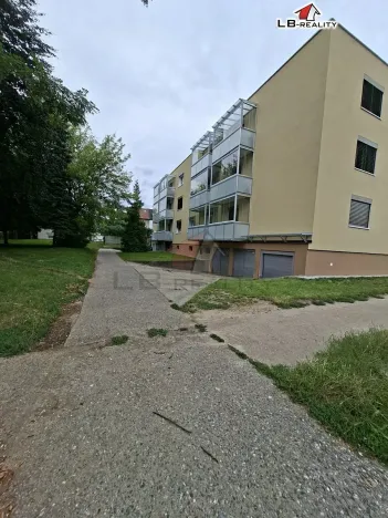 Pronájem garáže, Kolín, Tyršova, 21 m2