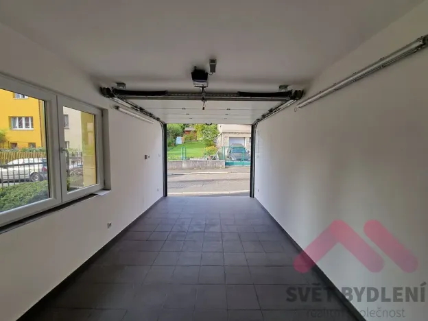 Pronájem bytu 2+kk, Praha - Vokovice, Oválová, 47 m2