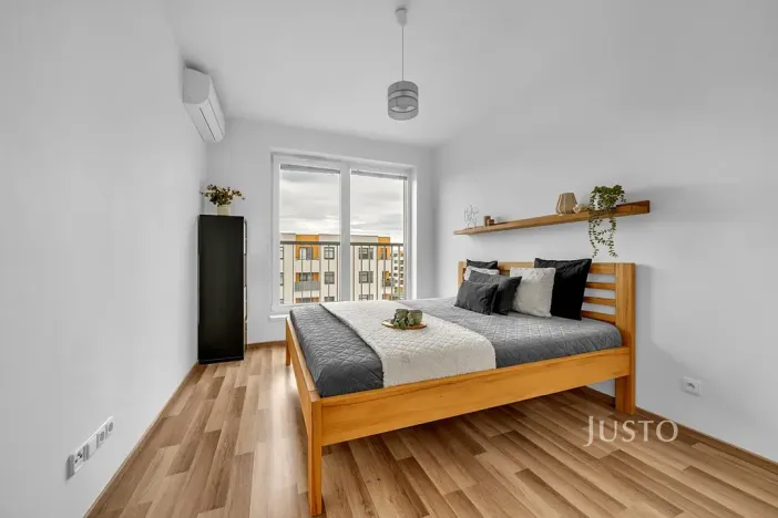 Prodej bytu 3+kk, Praha - Uhříněves, Oty Bubeníčka, 57 m2