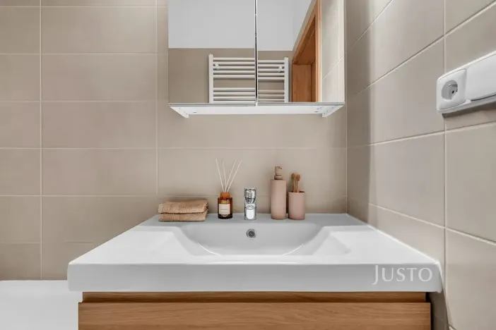 Prodej bytu 3+kk, Praha - Uhříněves, Oty Bubeníčka, 57 m2