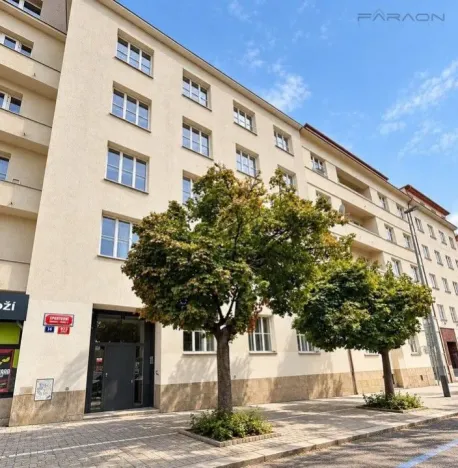 Pronájem bytu 1+1, Praha - Vršovice, Sportovní, 38 m2