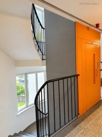 Pronájem bytu 1+1, Praha - Vršovice, Sportovní, 38 m2