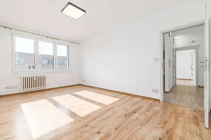Prodej bytu 2+1, Veselí nad Lužnicí, Pod Markem, 56 m2