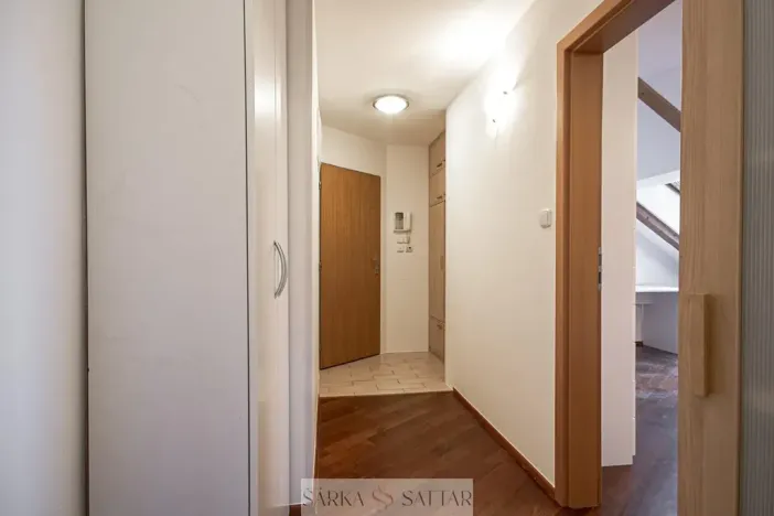 Pronájem bytu 2+kk, Praha - Radlice, Pechlátova, 54 m2