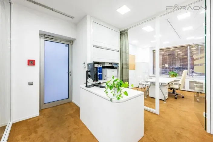 Prodej kanceláře, Praha - Smíchov, Na Zatlance, 116 m2