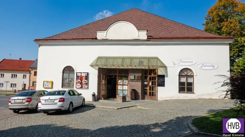 Prodej obchodního prostoru, Přibyslav, Bechyňovo náměstí, 380 m2