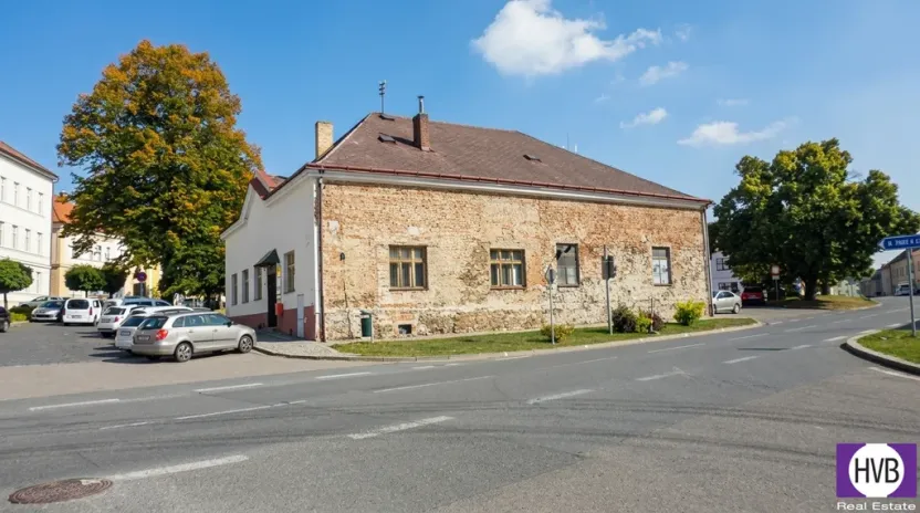 Prodej obchodního prostoru, Přibyslav, Bechyňovo náměstí, 380 m2
