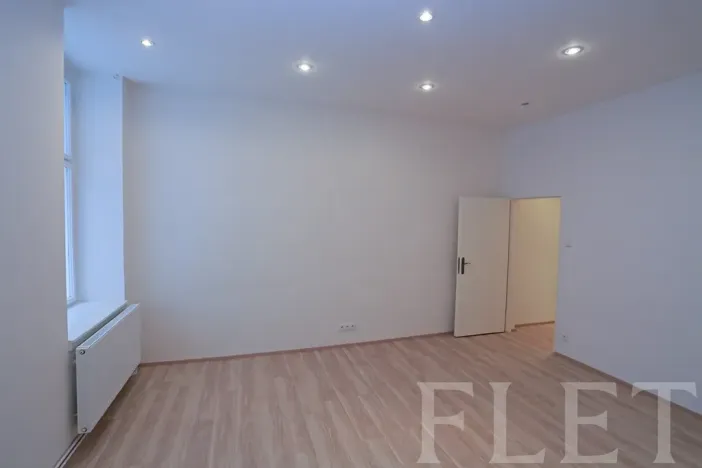 Pronájem bytu 1+1, Praha - Žižkov, Chelčického, 45 m2