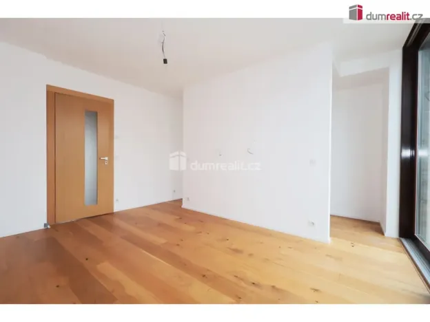Prodej rodinného domu, Praha - Libuš, V Hrobech, 280 m2