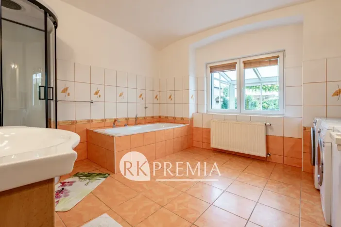 Prodej rodinného domu, Teplice, Souběžná, 171 m2