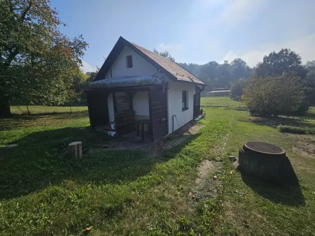 Pronájem chaty, Tehov, Všestarská, 30 m2