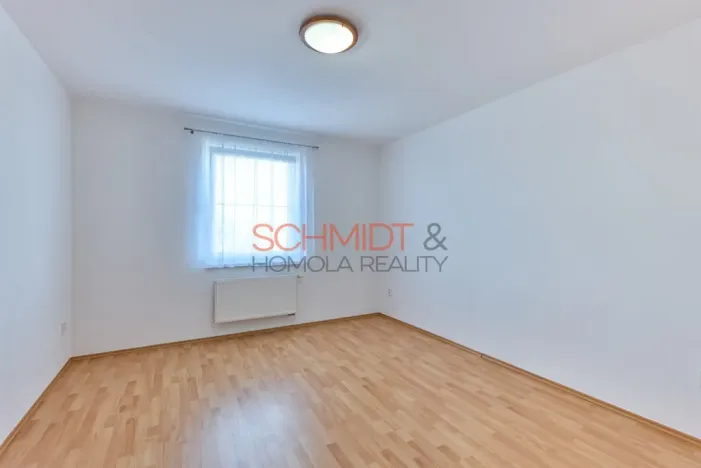 Prodej bytu 3+kk, Hustopeče, U Větrolamu, 73 m2
