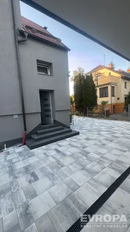 Pronájem bytu 3+kk, Opava, Fügnerova, 71 m2