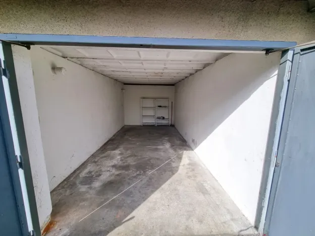 Pronájem garáže, České Budějovice - České Budějovice 5, Karla Uhlíře, 19 m2