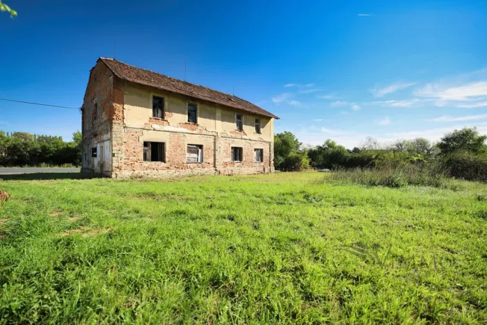 Prodej rodinného domu, Zeleneč - Mstětice, 390 m2