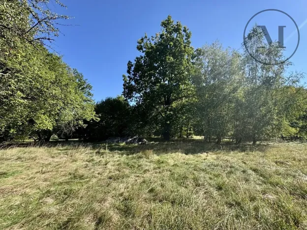 Prodej pozemku pro bydlení, Třeboň, 2630 m2