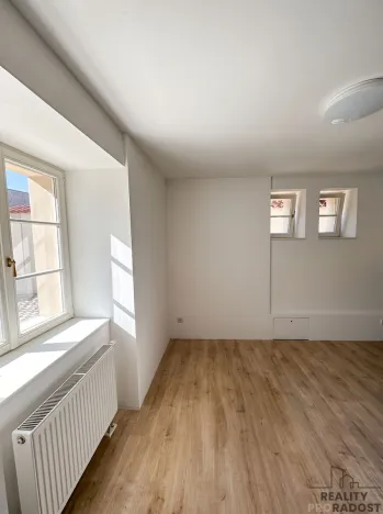 Pronájem bytu 1+kk, Brandýs nad Labem-Stará Boleslav, Ivana Olbrachta, 36 m2