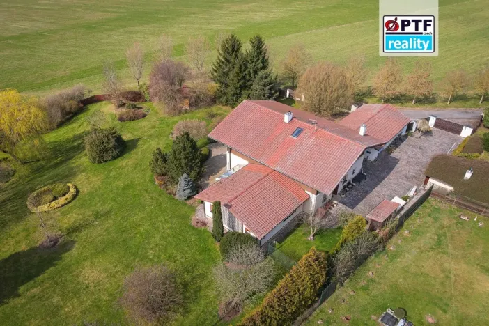 Prodej vily, Skořice, 277 m2