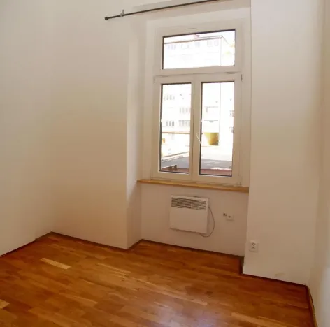 Pronájem bytu 2+1, Praha - Vršovice, 28. pluku, 64 m2