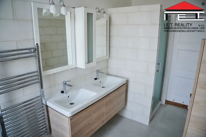 Pronájem bytu 1+kk, Ostrava, Nádražní, 25 m2