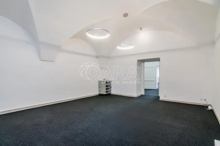 Pronájem kanceláře, Praha - Záběhlice, Za potokem, 168 m2