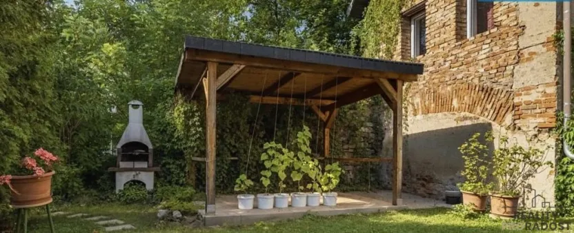 Prodej rodinného domu, Tuklaty, Akátová, 210 m2