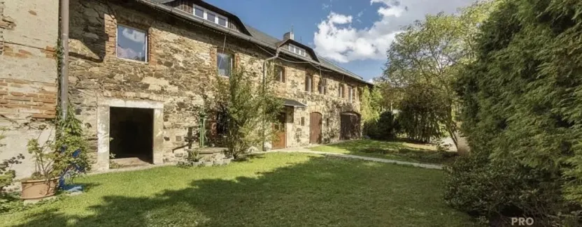 Prodej rodinného domu, Tuklaty, Akátová, 210 m2