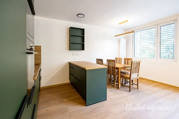Pronájem bytu 3+kk, Praha - Nusle, Pujmanové, 69 m2