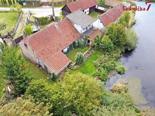 Prodej rodinného domu, Kadolec, 160 m2