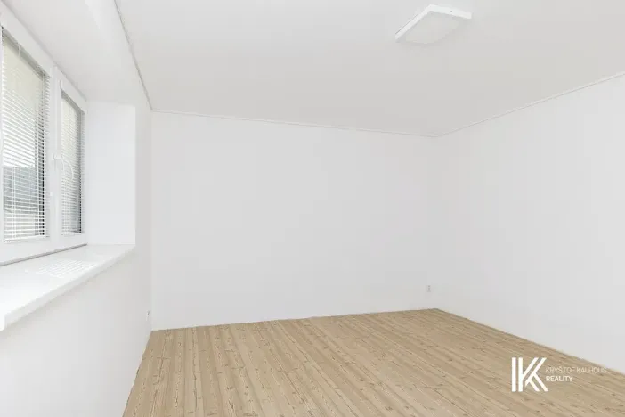 Pronájem obchodního prostoru, Pardubice, Chrudimská, 131 m2