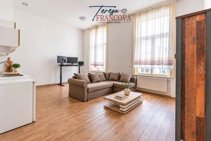 Pronájem bytu 2+kk, Prostějov, Pernštýnské nám., 54 m2