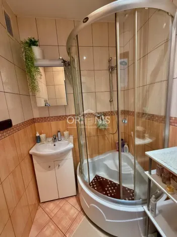 Prodej bytu 2+1, Kadaň, Chomutovská, 52 m2