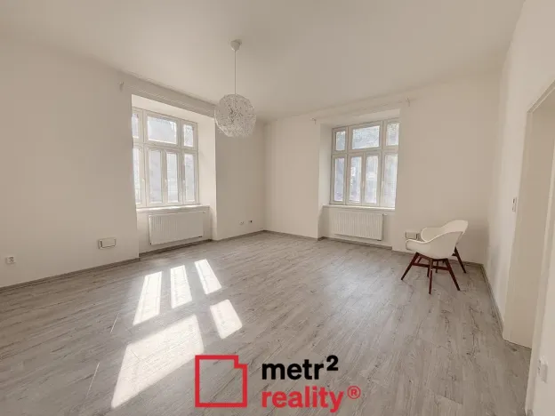 Pronájem bytu 1+1, Olomouc, Dobrovského, 47 m2