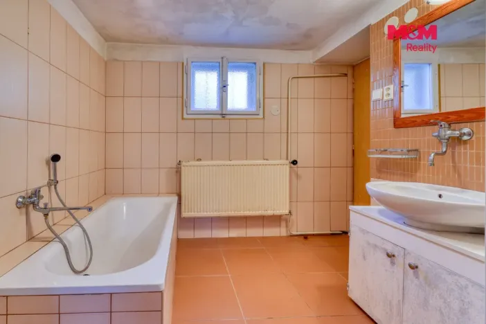 Prodej rodinného domu, Nalžovské Hory - Neprochovy, 227 m2