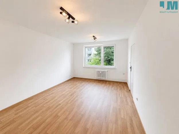 Pronájem bytu 3+1, Třebíč, Obránců míru, 75 m2