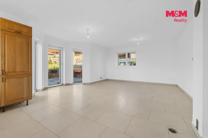 Prodej rodinného domu, Polní Voděrady, 200 m2