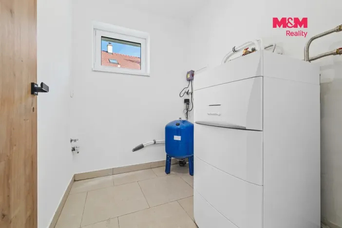 Prodej rodinného domu, Polní Voděrady, 200 m2