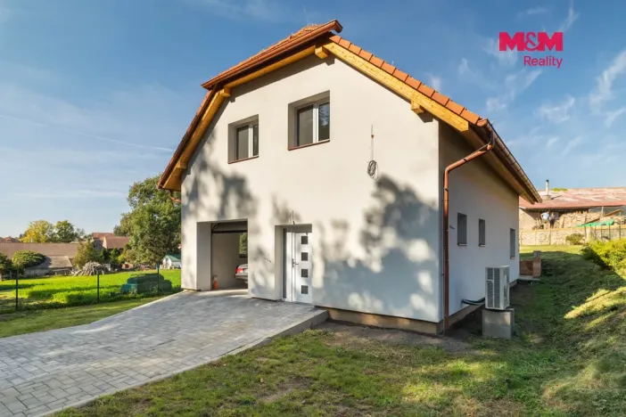 Prodej rodinného domu, Polní Voděrady, 200 m2
