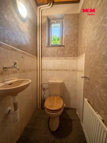 Prodej rodinného domu, Seloutky, 200 m2