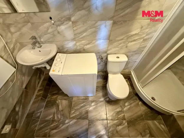 Pronájem komerční nemovitosti, Kladno - Kročehlavy, Kozinova, 22 m2