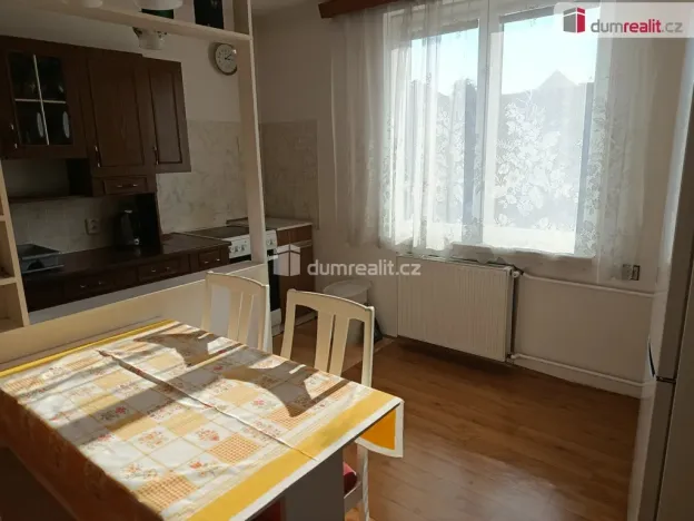 Pronájem bytu 4+1, Praha - Cholupice, K Dýmači, 125 m2