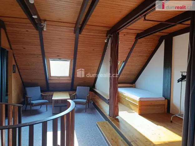 Pronájem bytu 4+1, Praha - Cholupice, K Dýmači, 125 m2