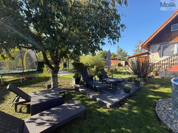Prodej zahrady, Želenice, 646 m2