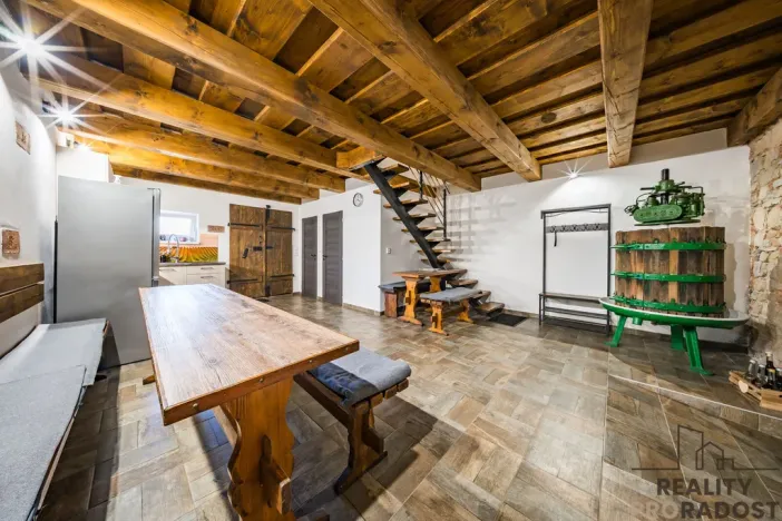 Prodej vinného sklepa, Domanín, 90 m2