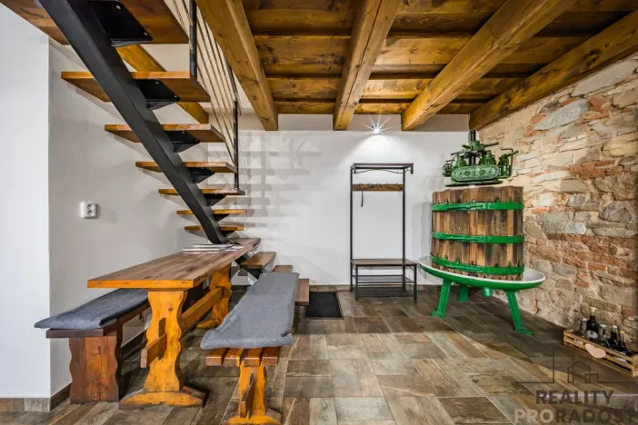 Prodej vinného sklepa, Domanín, 90 m2