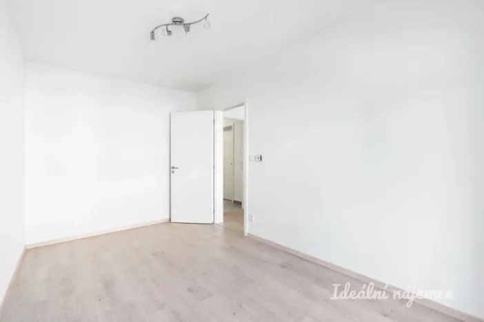 Pronájem bytu 2+kk, Praha - Bohnice, Pekařova, 47 m2