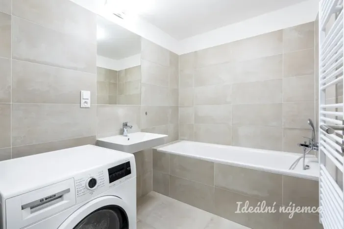 Pronájem bytu 2+kk, Praha - Bohnice, Pekařova, 47 m2