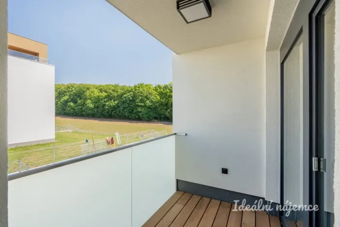 Pronájem bytu 2+kk, Praha - Bohnice, Pekařova, 47 m2