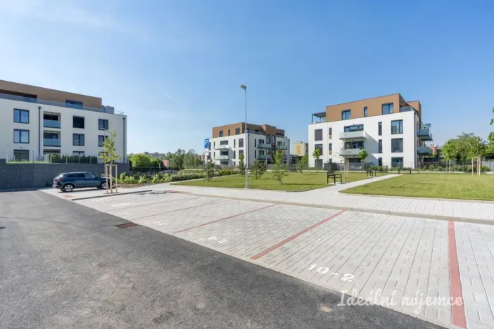 Pronájem bytu 2+kk, Praha - Bohnice, Pekařova, 47 m2