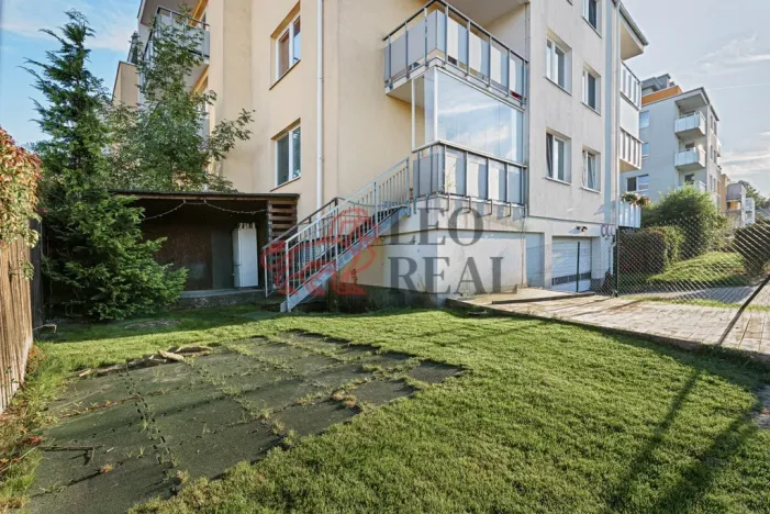 Prodej bytu 2+kk, Praha - Uhříněves, U uhříněveské obory, 44 m2